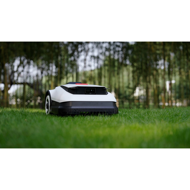 Tondeuse robot GOAT A1600 RTK ECOVACS - Tondeuse robot | ECOVACS