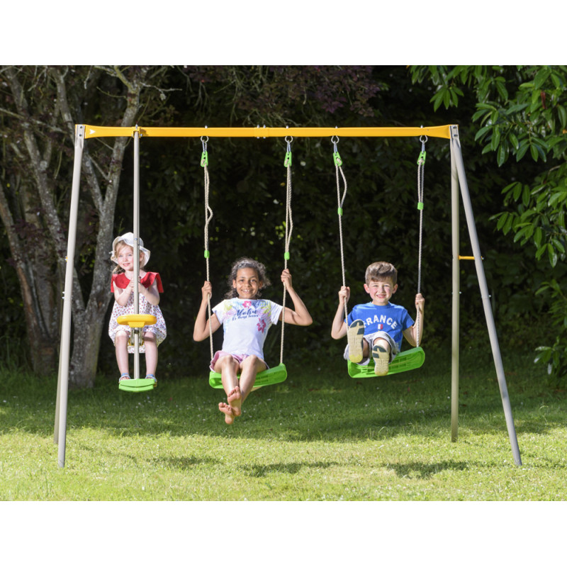 Portique en métal Brioso - Tour de jeux pour enfants
 Portique en métal Brioso - Tour de jeux pour enfants