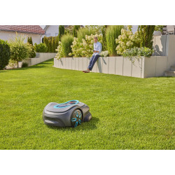 Tondeuse robot intelligente Sileno Free 1500 | GARDENA Tondeuse robot intelligente Sileno Free 1500 | GARDENA