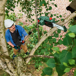 Élagueur télescopique BOSCH Universal ChainPole 18V | BOSCH Élagueur télescopique BOSCH Universal ChainPole 18V | BOSCH