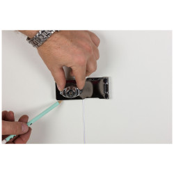 Fermeture à rabat avec cylindre chromée 118 x 40 mm TEKNIBOX Fermeture à rabat avec cylindre chromée 118 x 40 mm TEKNIBOX