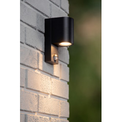 Applique extérieure Zaro ronde noire avec détecteur de mouvement GU10 7 W LUCIDE Applique extérieure Zaro ronde noire avec détecteur de mouvement GU10 7 W LUCIDE