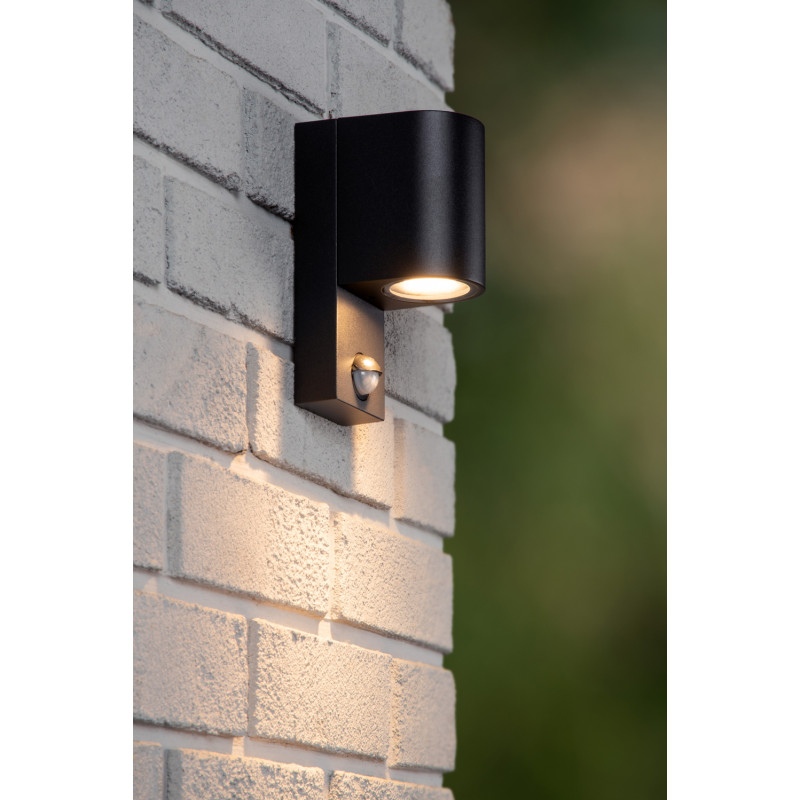Applique extérieure Zaro ronde noire avec détecteur de mouvement GU10 7 W LUCIDE Applique extérieure Zaro ronde noire avec détecteur de mouvement GU10 7 W LUCIDE
