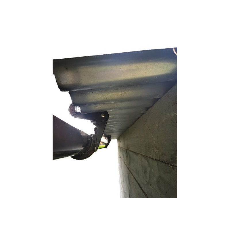 Patte de fixation gouttière Gofix brune SCALA – Installation facile | SCALA