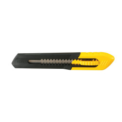 Cutter plastique 18mm 3 pièces STANLEY – Coupe précise
 Cutter plastique 18mm 3 pièces STANLEY – Coupe précise