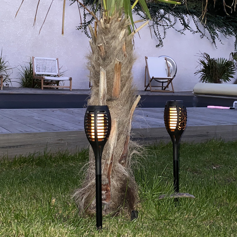 Poteau LED solaire avec effet flamme 1 W 4 pièces XANLITE