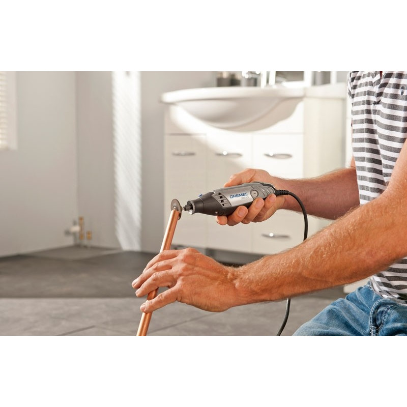 Outil multifonction Dremel 3000 – Polyvalence & Précision | DREMEL
 Outil multifonction Dremel 3000 – Polyvalence & Précision | DREMEL