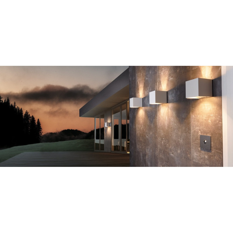 Applique LED Calpino Blanche – Éclairage Extérieur | EGLO
 Applique LED Calpino Blanche – Éclairage Extérieur | EGLO