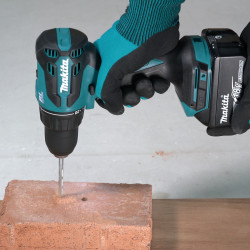 Perceuse Visseuse Makita DHP490RMJ 18V Percussion Batterie | MAKITA