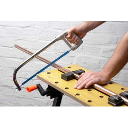 Etabli de serrage pliant MEISTER – Stable et pratique Etabli de serrage pliant MEISTER – Stable et pratique