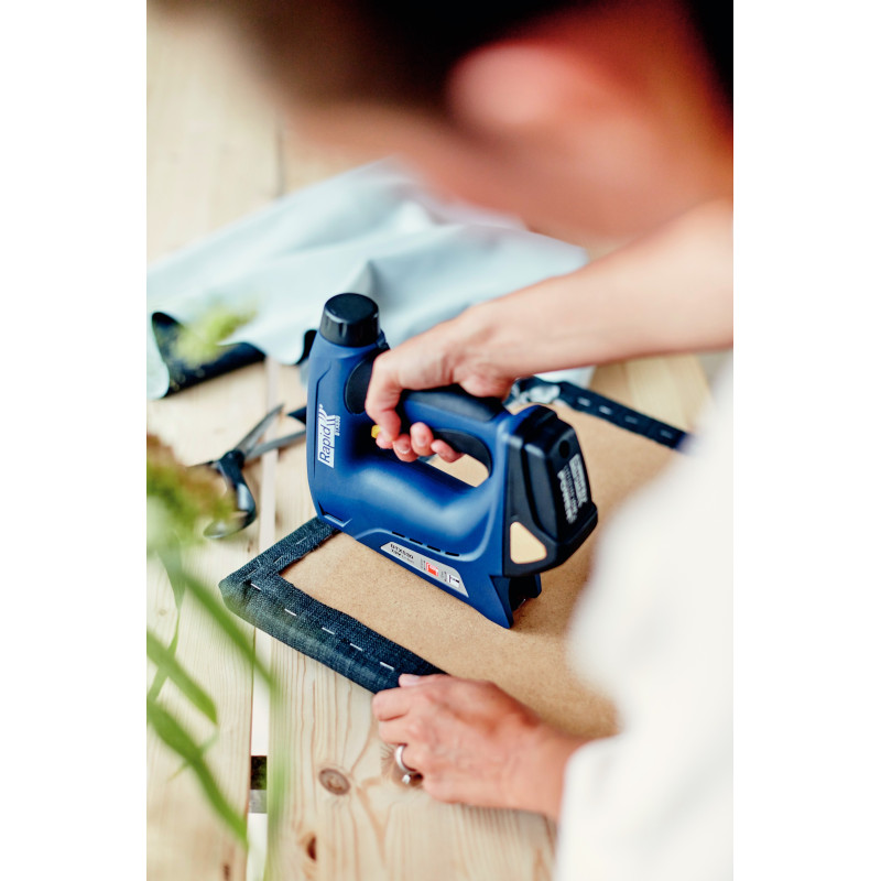 Agrafeuse Électrique BTX530 RAPID – Agrafage Puissant | RAPID