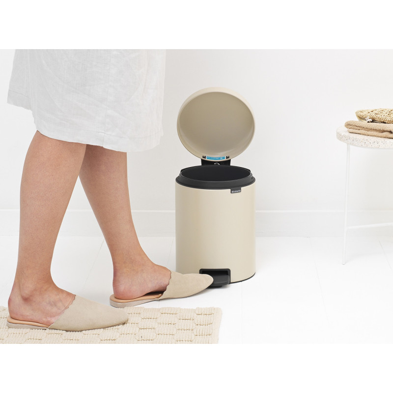 Poubelle à pédale NewIcon 5L – Design & Pratique | BRABANTIA