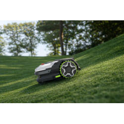 Tondeuse Robot AI Mowbot 8 – Tonte Précise RTK | GREENWORKS