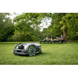 Tondeuse Robot AI Mowbot 10 – Tonte Précise RTK | GREENWORKS