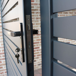 Butée de sol pour portail double GIARDINO