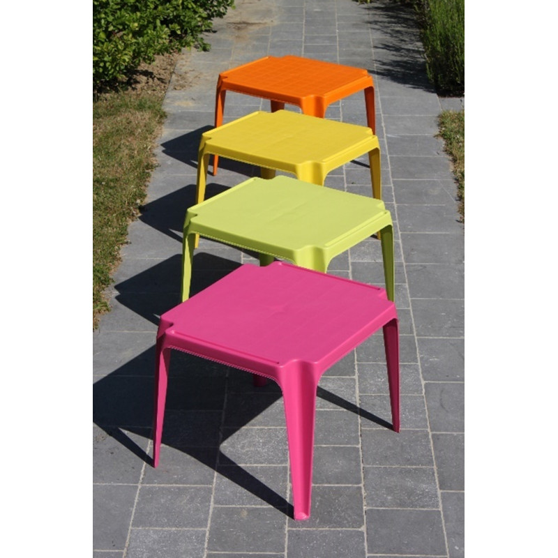 Table de jardin pour enfant