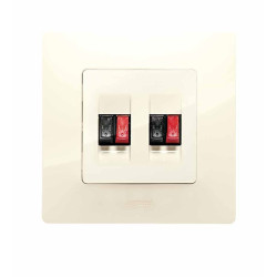 Prise encastrable pour haut-parleur double Niloe crème LEGRAND
