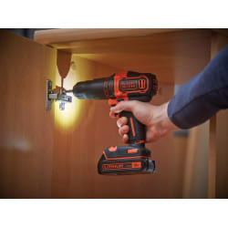 Perceuse-visseuse à percussion sans fil 18V avec chargeur - BDCHD18KB-QW - BLACK+DECKER Perceuse-visseuse à percussion sans fil 18V avec chargeur - BDCHD18KB-QW - BLACK+DECKER