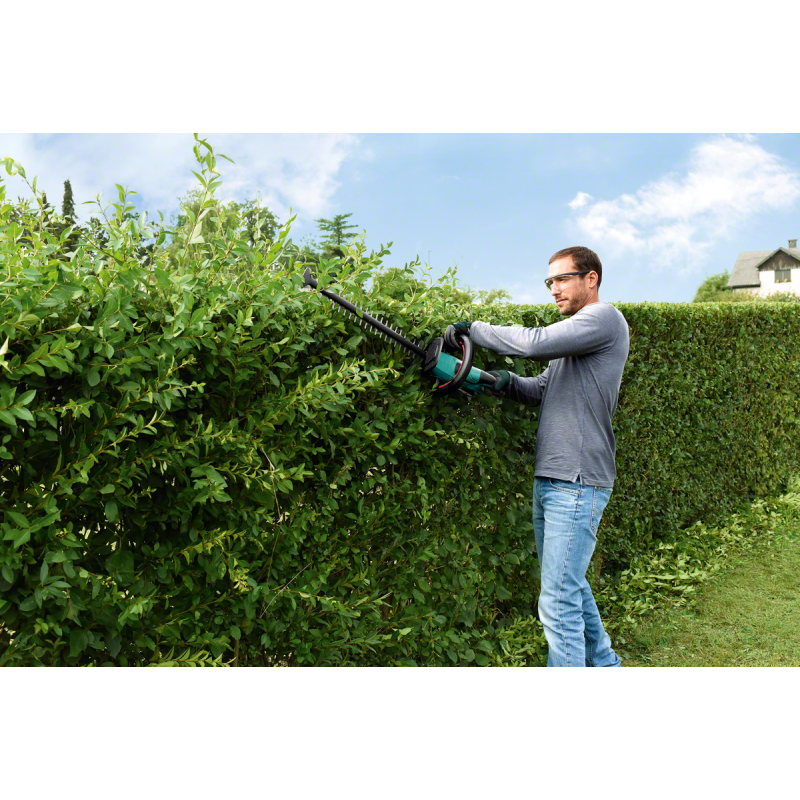 Taille-haie sur accu 18 V Li 2,5 Ah 50 cm AHS 50-20LI - BOSCH Taille-haie sur accu 18 V Li 2,5 Ah 50 cm AHS 50-20LI - BOSCH