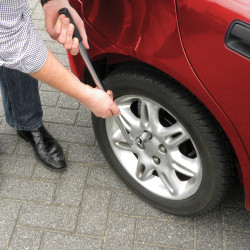 Clé télescopique CARPOINT – Desserrez vos écrous | CARPOINT
 Clé télescopique CARPOINT – Desserrez vos écrous | CARPOINT