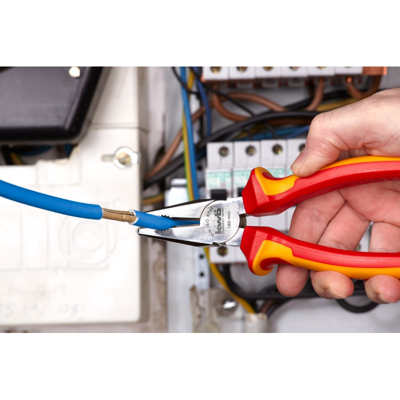 Pince universelle isolée – Prise sécurisée | KWB Pince universelle isolée – Prise sécurisée | KWB