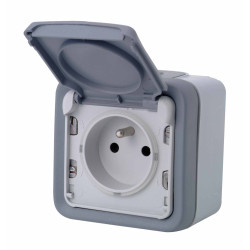 Prise Plexo 55 semi-étanche grise – Installation facile | LEGRAND