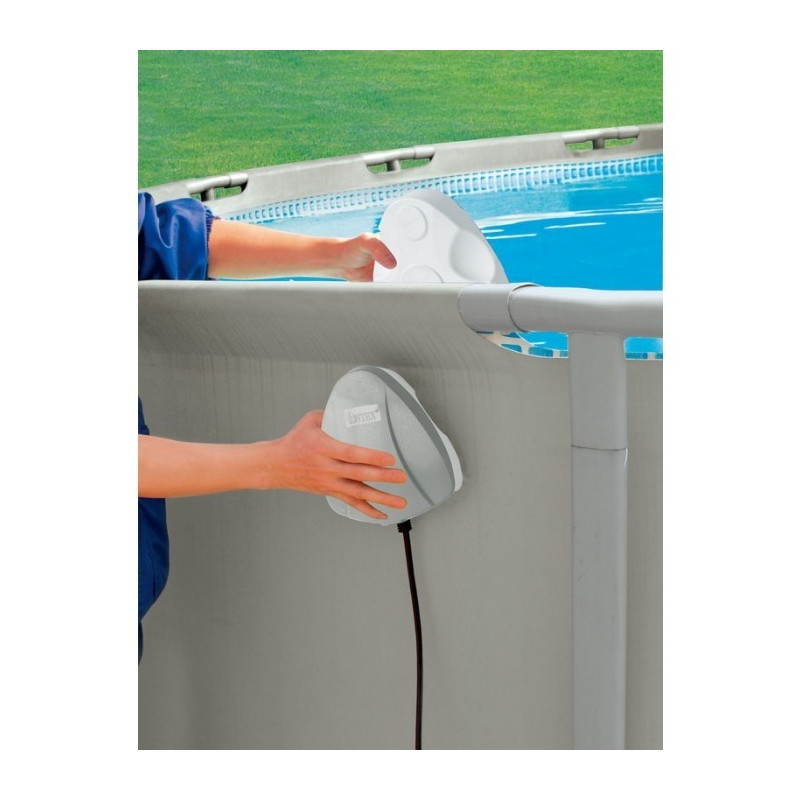 Spot LED piscine magnétique INTEX – Éclairage facile | INTEX
 Spot LED piscine magnétique INTEX – Éclairage facile | INTEX