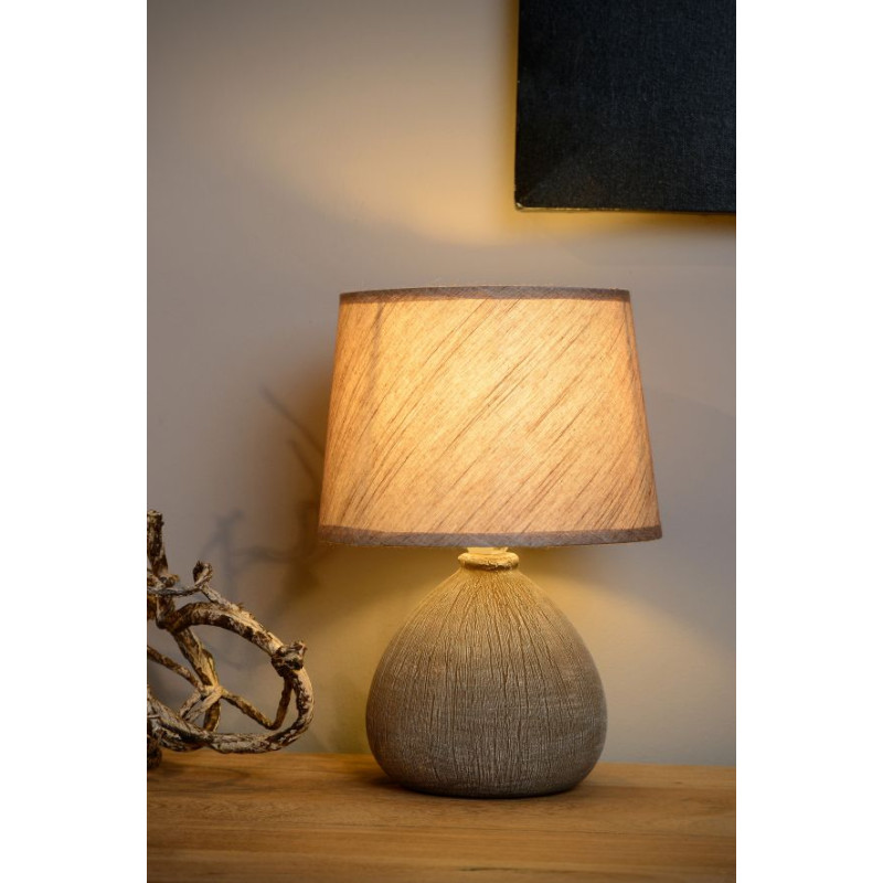 Lampe à poser Ramzi brune – Éclairage élégant | LUCIDE
 Lampe à poser Ramzi brune – Éclairage élégant | LUCIDE