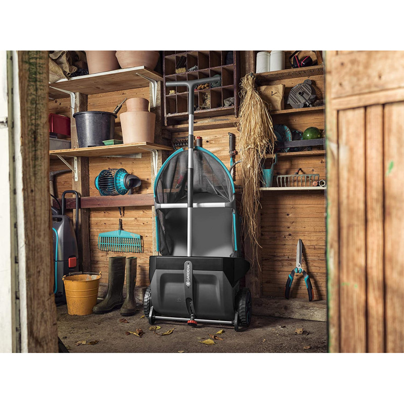 Ramasse-feuilles mécanique GARDENA - Ramassage Facile | GARDENA