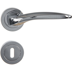 Poignée de porte LINEA BERTOMANI – Design chromé | LINEA BERTOMANI