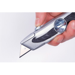 Cutter Trapézoïdal WOLFCRAFT – Coupe Précise | WOLFCRAFT
 Cutter Trapézoïdal WOLFCRAFT – Coupe Précise | WOLFCRAFT