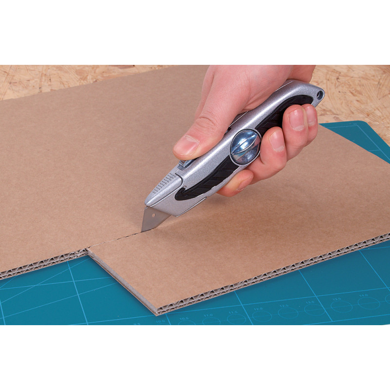 Cutter Trapézoïdal WOLFCRAFT – Coupe Précise | WOLFCRAFT
 Cutter Trapézoïdal WOLFCRAFT – Coupe Précise | WOLFCRAFT