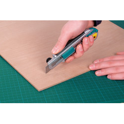 Cutter professionnel 18mm – Lame sécable | WOLFCRAFT

