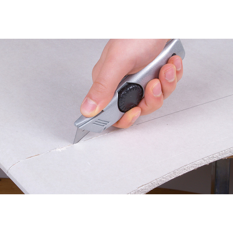 Cutter professionnel WOLFCRAFT – Lame trapézoïdale | WOLFCRAFT Cutter professionnel WOLFCRAFT – Lame trapézoïdale | WOLFCRAFT