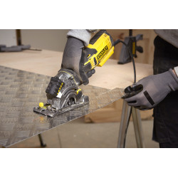 Scie multi-matériaux FME380K-QS 650W – Coupe Facile | STANLEY FATMAX
