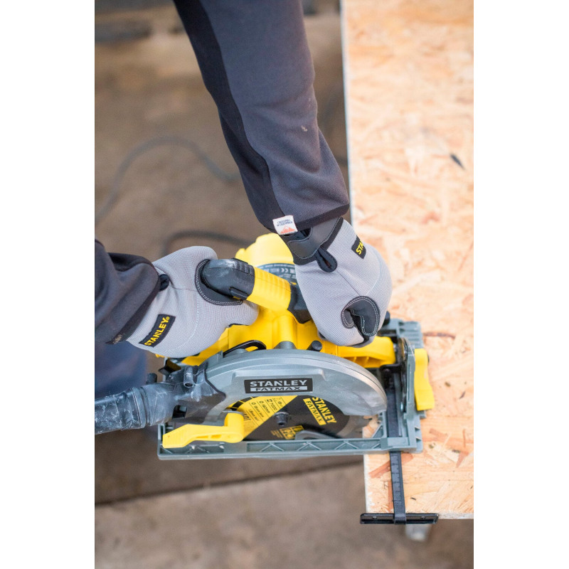 Scie circulaire FME301K-QS 1650W – Coupe précise | STANLEY FATMAX Scie circulaire FME301K-QS 1650W – Coupe précise | STANLEY FATMAX