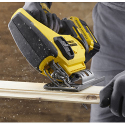 Scie sauteuse SFMCS600B-XJ 18V – Puissante & Sans Fil | STANLEY FATMAX