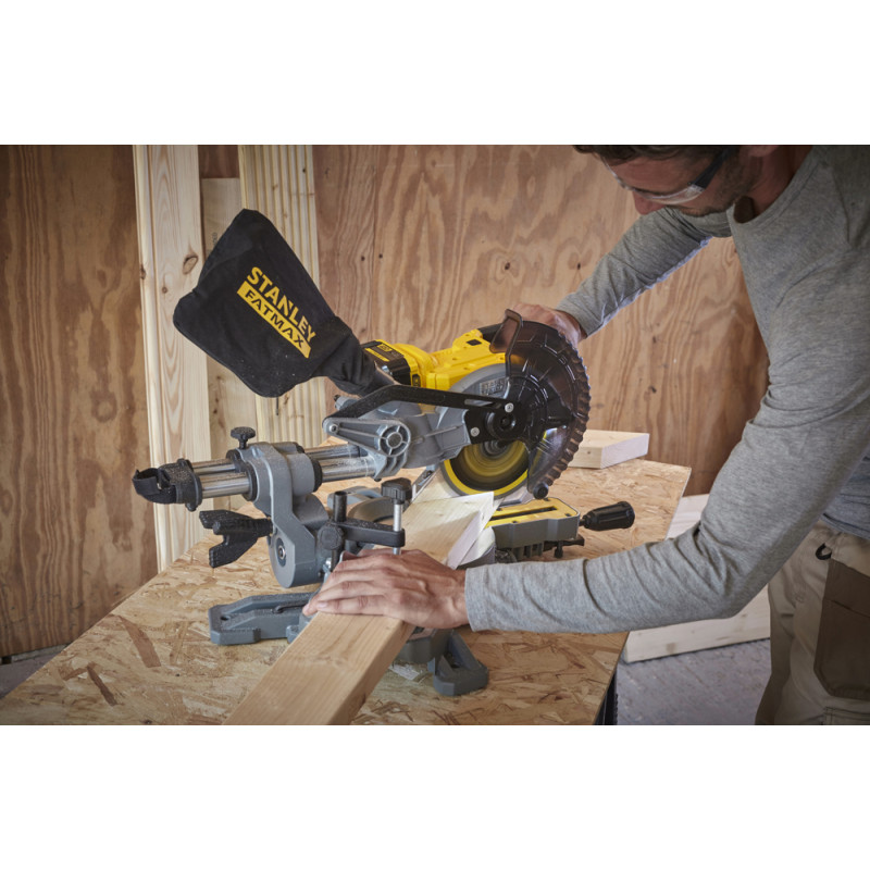 Scie à onglet sur batterie STANLEY FATMAX 18V 4Ah | STANLEY FATMAX Scie à onglet sur batterie STANLEY FATMAX 18V 4Ah | STANLEY FATMAX