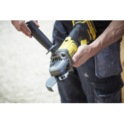 Meuleuse d'angle sur batterie SFMCG400M2K-QW 18 V 4 Ah STANLEY FATMAX