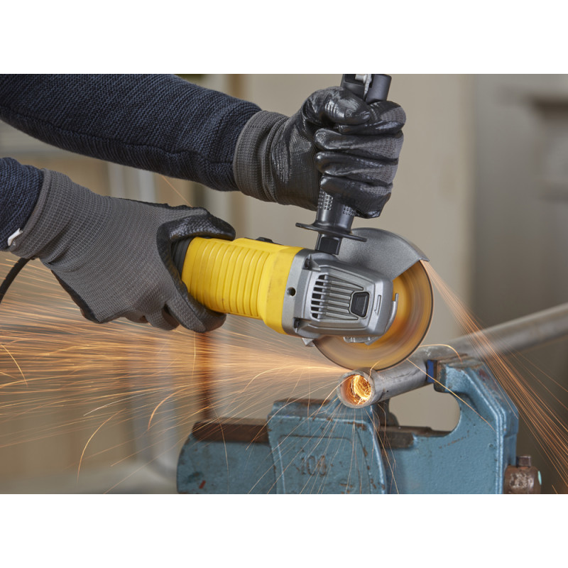 Meuleuse d'angle électrique FMEG220-QS 850 W STANLEY FATMAX Meuleuse d'angle électrique FMEG220-QS 850 W STANLEY FATMAX