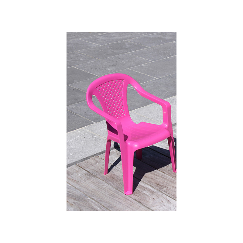 Table de jardin en plastique couleur pourpre. Vendue en ligne sur