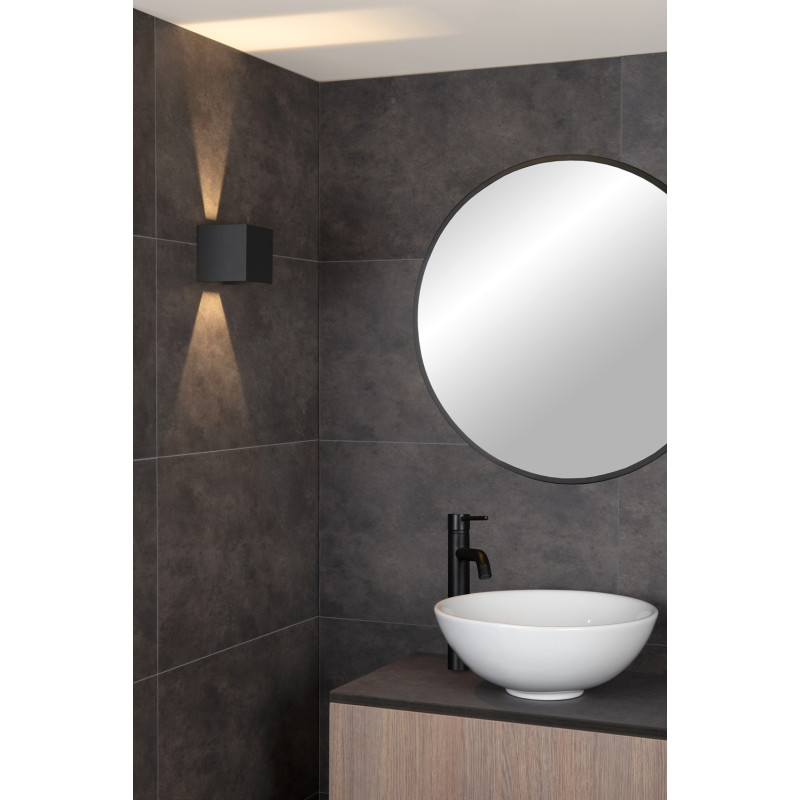 Applique murale de salle de bain carrée noire Axi LED 6 W LUCIDE Applique murale de salle de bain carrée noire Axi LED 6 W LUCIDE