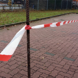 Ruban de signalisation rouge et blanc 8 cm x 500 m